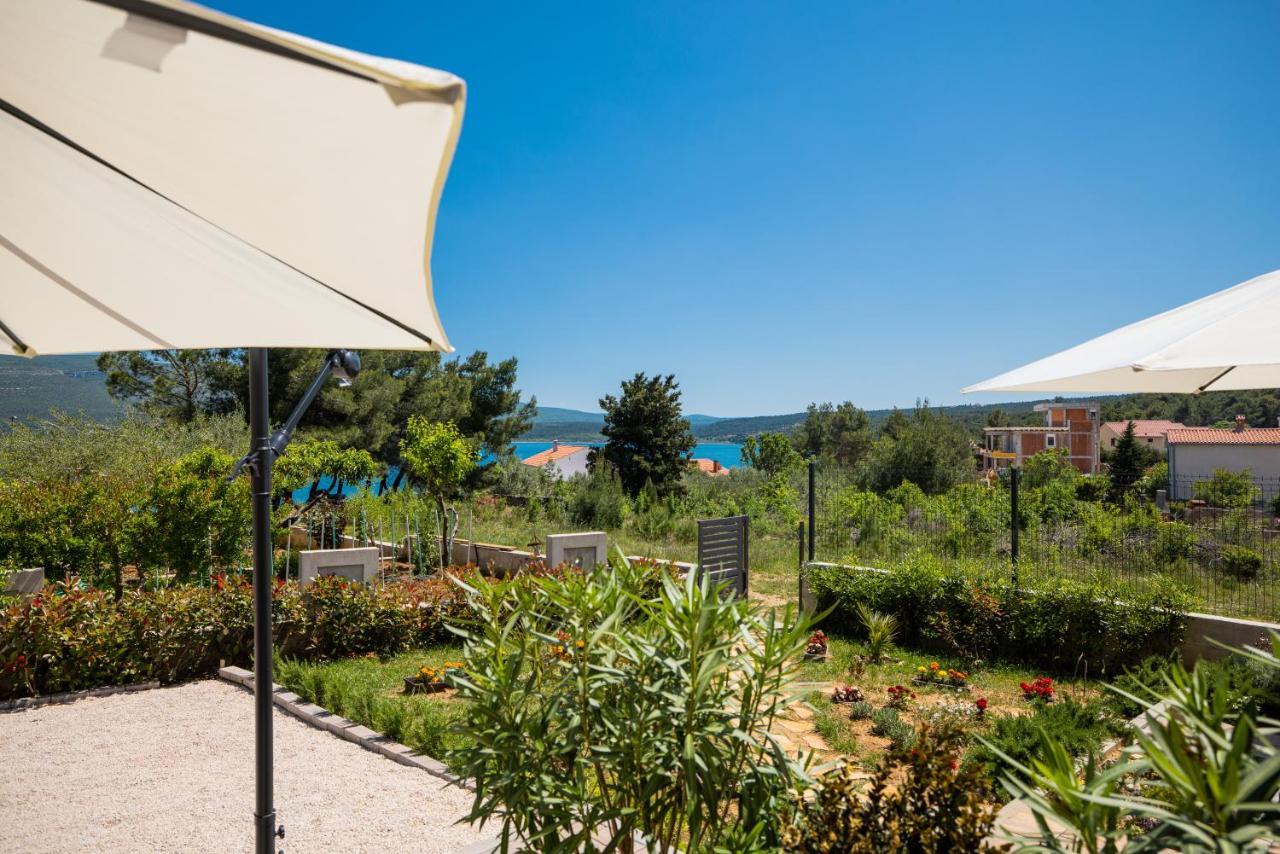 Apartmani Lelu Pridraga Екстер'єр фото