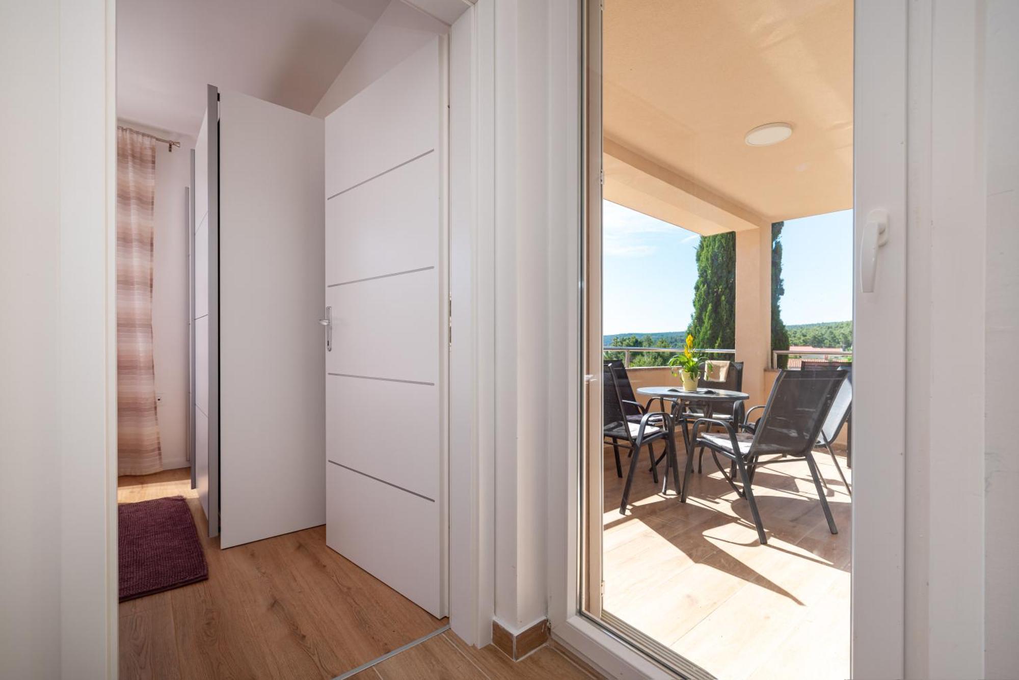 Apartmani Lelu Pridraga Екстер'єр фото